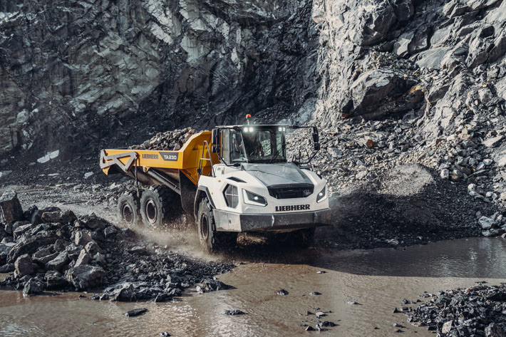 World premiere: Liebherr presents the new generation of articulated dump trucks